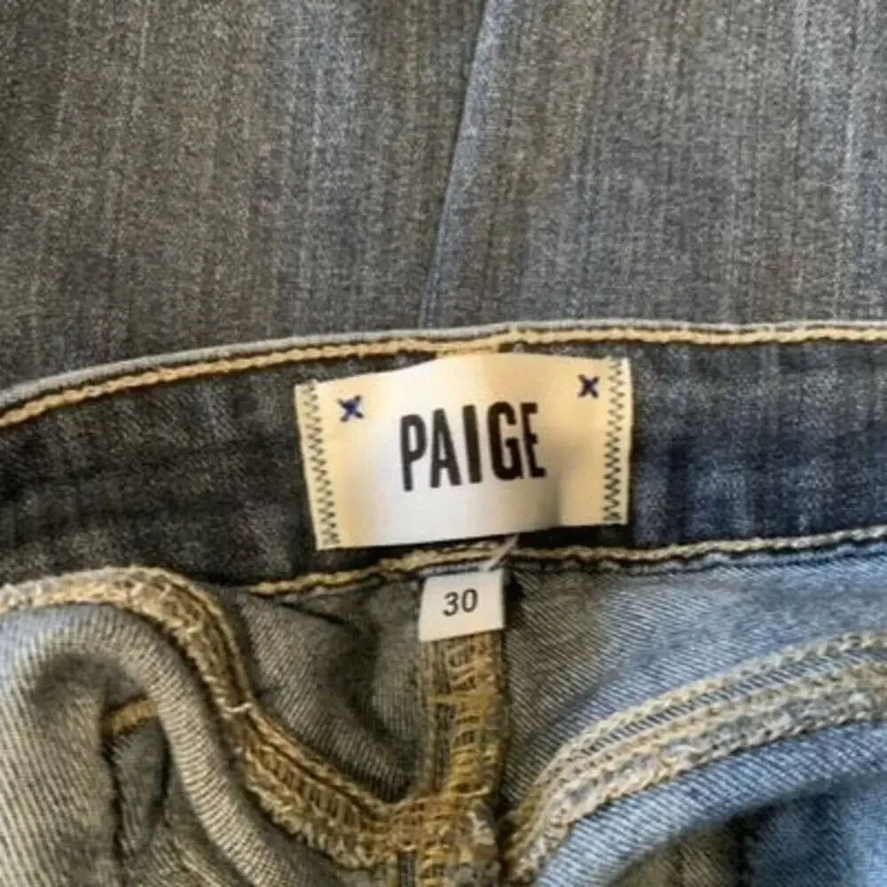 PAIGE Verdugo Ultra Skinny Jeans Women’s Size 30